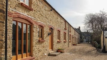 Cottage | Interior
