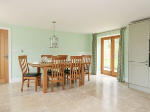 Cottage | Interior