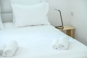 Interior - CozyStudio Apt in a vibrant neighborhood (Tel Aviv)