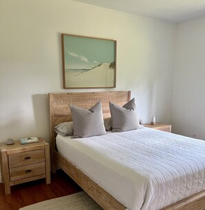 3 chambres, bureau, Wi-Fi gratuit, draps fournis