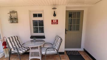 Cottage | Tempat makan outdoor