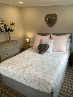 1 bedroom, WiFi - 49 Irfon lodge @ caer beris holiday park (Builth Wells)