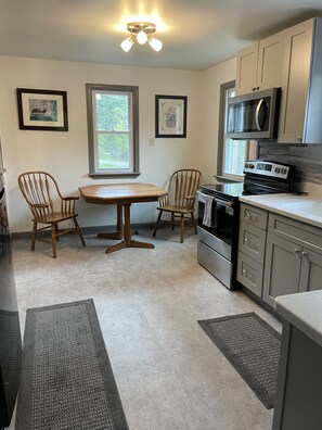 Private kitchen - The Farmette (Sault Ste. Marie)