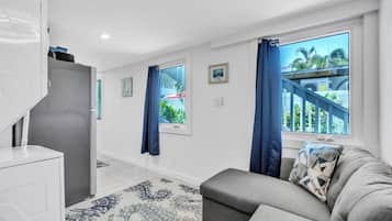 Studio | Area keluarga