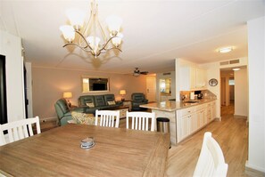 Condo, 2 Bedrooms | Private kitchen | Fridge, oven, coffee/tea maker, toaster