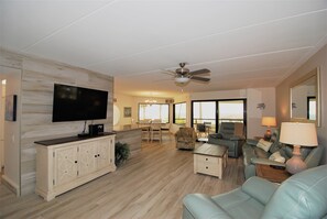 Interior - Tierra Encantada #105 2 Bedroom Condo by RedAwning (South Padre Island)