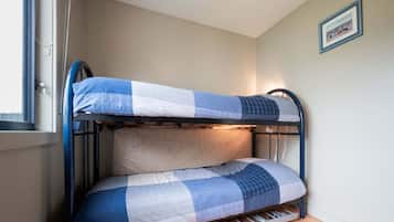 2 Schlafzimmer, Bügeleisen/Bügelbrett, kostenloses WLAN, Bettwäsche