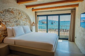 Deluxe Junior Suite | Premium bedding, down duvets, Select Comfort beds, free minibar items - Townhouse (Bodrum)