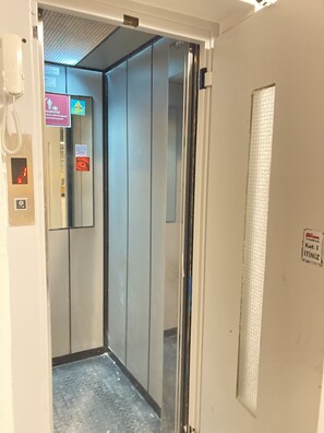 Elevator