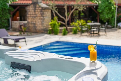 Unique stone villa Stone Lady with private pool, whirlpool, sauna and barbecue