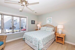 4 bedrooms, iron/ironing board, free WiFi, bed sheets - Oceanside, Lighthouse Views, Community Pool, Community Amenities, 601, Our Happy Place (Corolla)