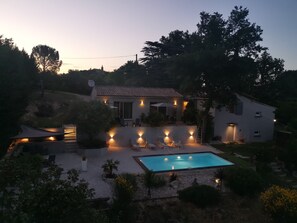 Outdoor pool - Provencal villa in an exceptional setting (Tourves)