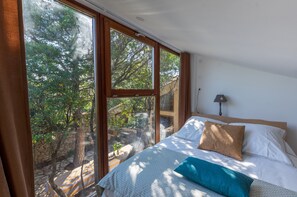 3 Schlafzimmer, Schreibtisch, Bügeleisen/Bügelbrett, Reisekinderbett