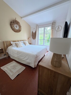 3 Schlafzimmer, Bügeleisen/Bügelbrett, kostenloses WLAN, Bettwäsche