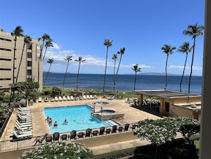 屋外プール、温水プール