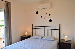 4 dormitorios, caja fuerte, tabla de planchar con plancha y wifi gratis