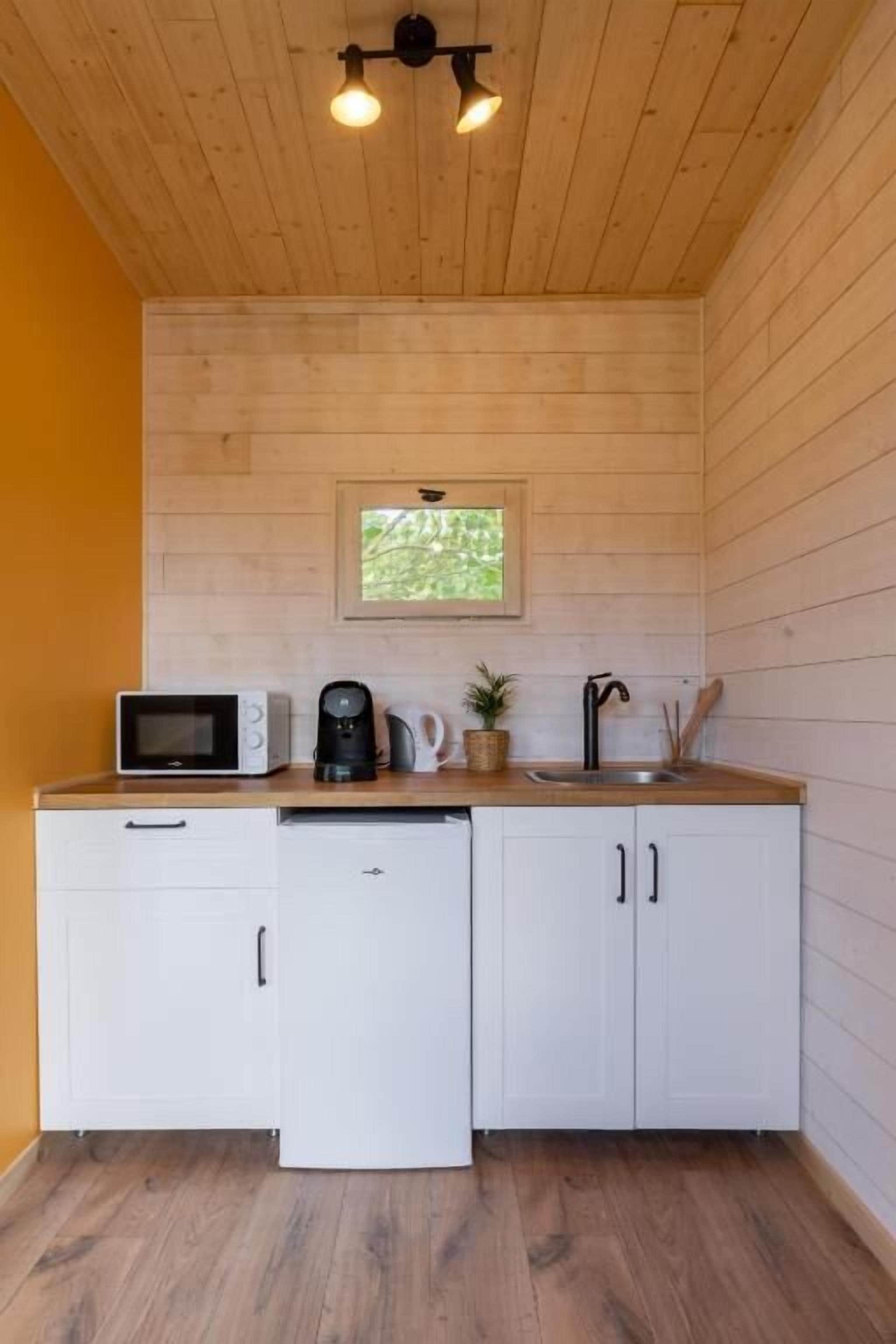 Foto - Le Mas des Cerisiers JACUZZI et SAUNA inclus pour tous les logements