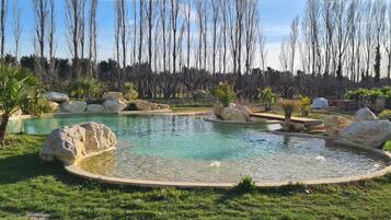 ์์ฆ๋ณ๋ก ์ด์๋๋ ์ผ์ธ ์์์ฅ, ์์์ฅ ํ๋ผ์, ์ผ๊ด์ ์์