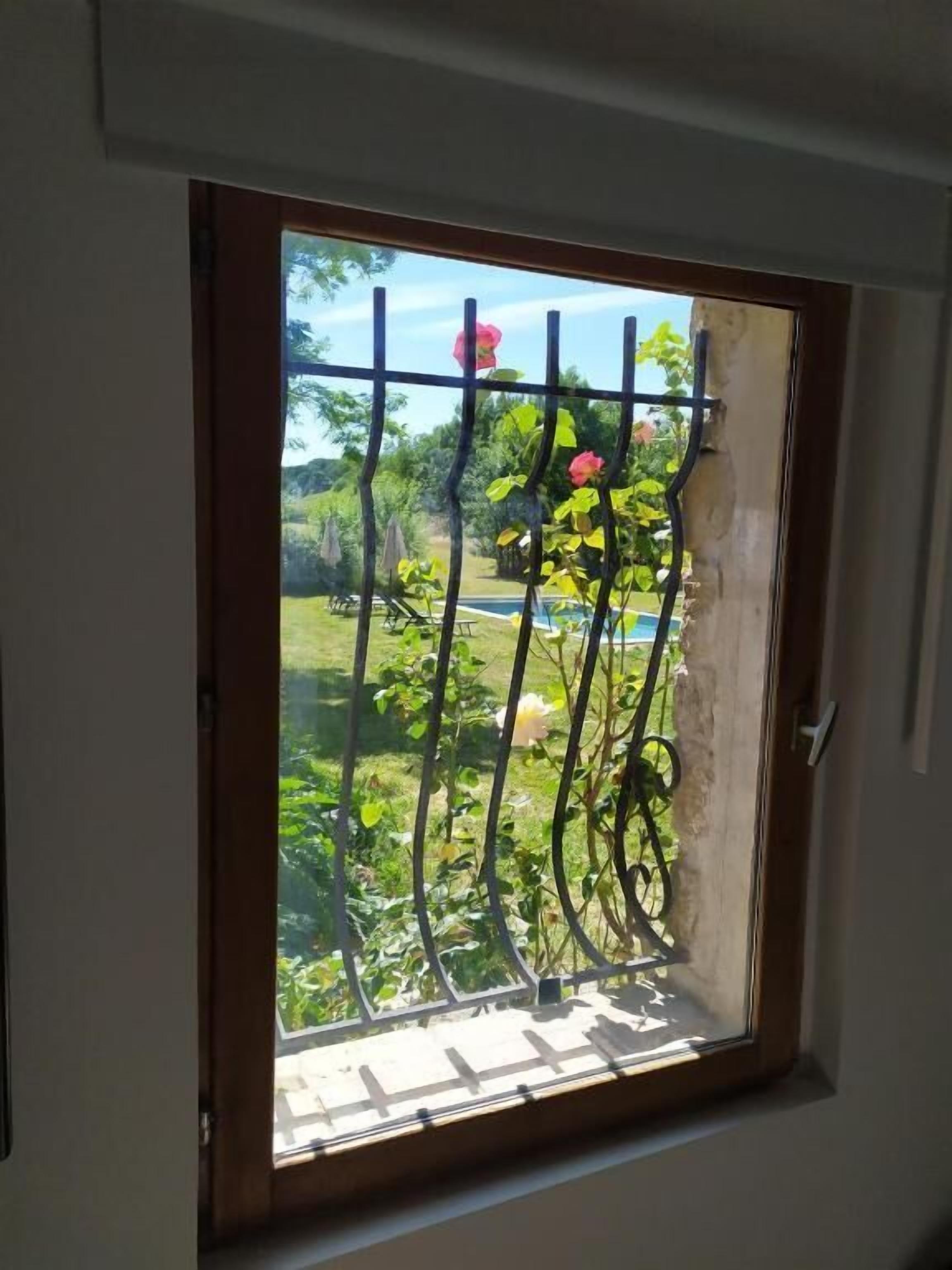 Foto - Le Mas des Cerisiers JACUZZI et SAUNA inclus pour tous les logements