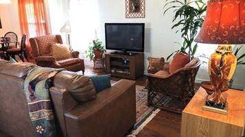 Smart TV, books