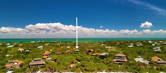 Spectacular beach front views with a short walk to members only beach
