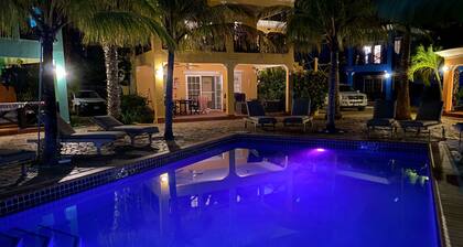 Casa Makoshi An oasis of tranquility in Divers Paradise