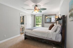 2 bedrooms, desk, iron/ironing board, travel crib