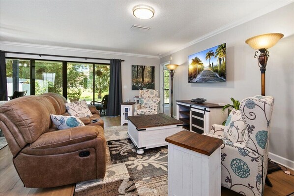 Smart TV, fireplace, DVD player, books