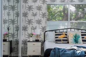 3 chambres, fer et planche à repasser, lit parapluie, Wi-Fi gratuit