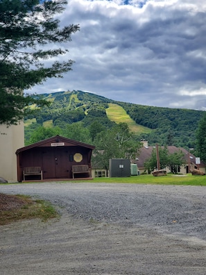Terrain de l’hébergement