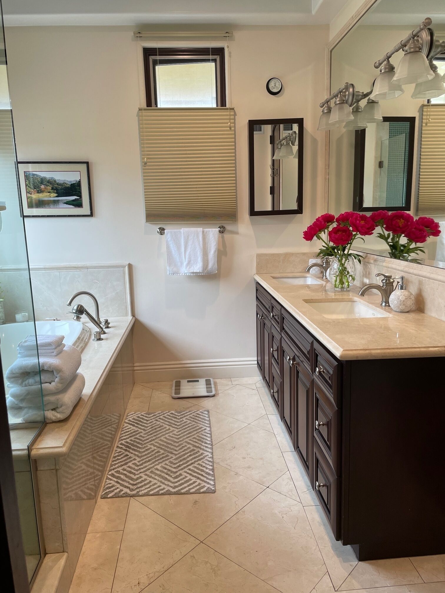 Primary bath