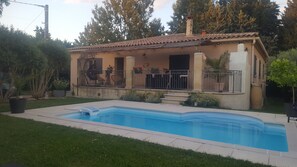 Utomhuspool