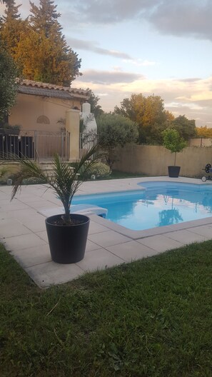 Utomhuspool
