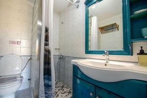 Apartment | Bathroom