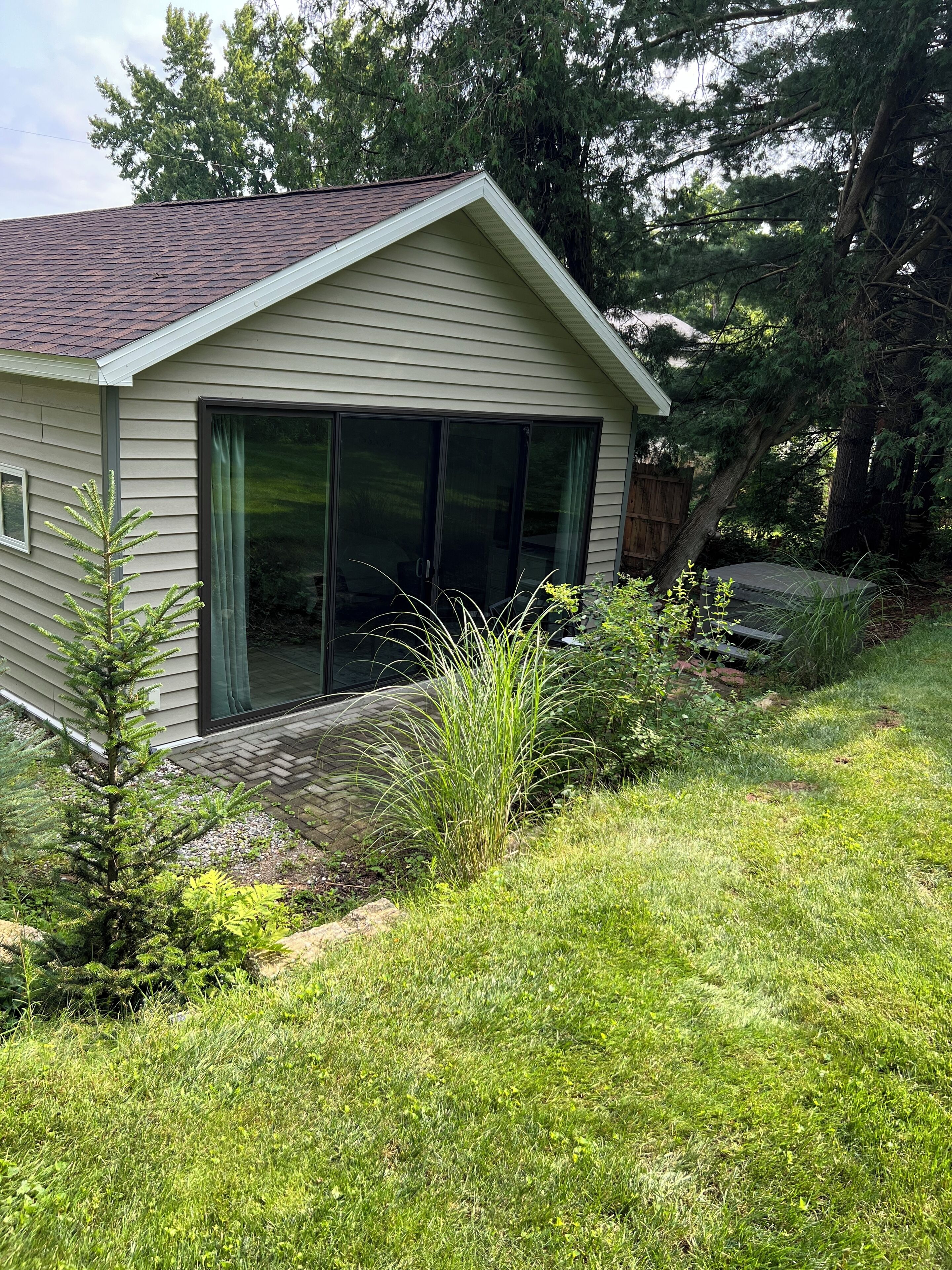 Backyard Studio with Hot Tub