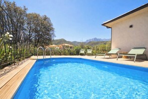 Alberca al aire libre 