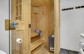 Sauna - Amazing home in Bogense with sauna (Bogense)