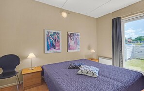 2 bedrooms, free WiFi