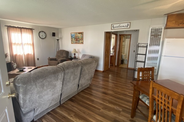 Smart-TV, DVD-spiller og stereoanlegg