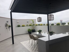 Terrace/patio - Moderno depa con piscina, gimnasio y cooworking (Surquillo)