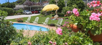 Bonita casa en Raxo con WiFi