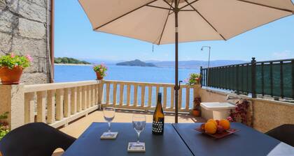 Nice home in Raxo with WiFi