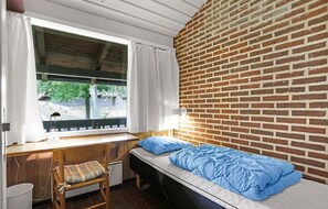2 bedrooms, free WiFi