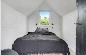 6 Schlafzimmer, Reisekinderbett, kostenloses WLAN