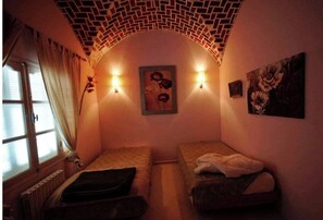 3 bedrooms, WiFi
