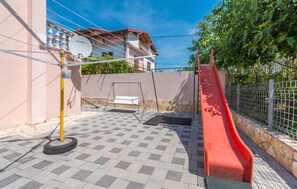 Children's area - Awesome apartment in Kakma with WiFi (Kakma)