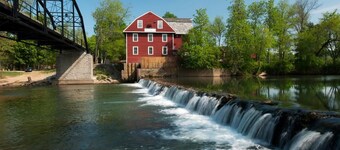 sHoRe ThInG Walk-to-Water Lake Home with Hot Tub
