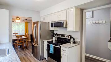 Fridge, microwave, coffee/tea maker, toaster