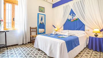 4 camere, Wi-Fi gratuito, lenzuola