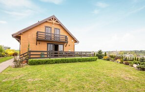 Exterior - Lovely home in Miechucino with WiFi (Miechucino)